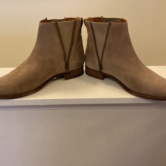 Frye Carly Zip Chelsea Booties in ash suede - Picture 7 of 9